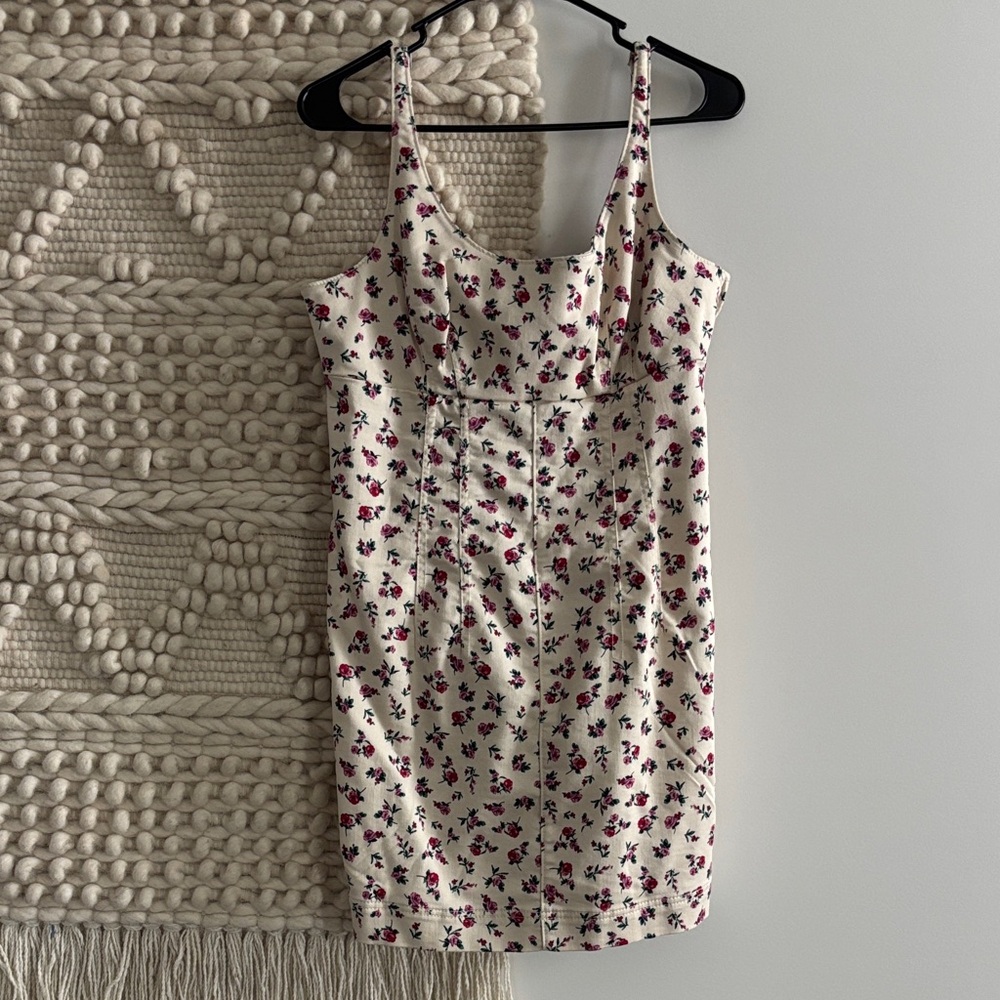 Floral Print Sleeveless Dress